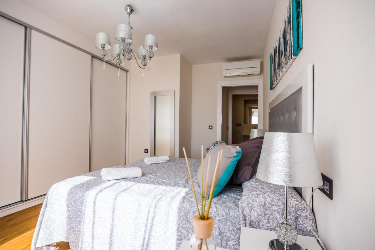 Expoholidays-Rueda Lopez Apartamento De Lujo อัลเมรีอา ภายนอก รูปภาพ